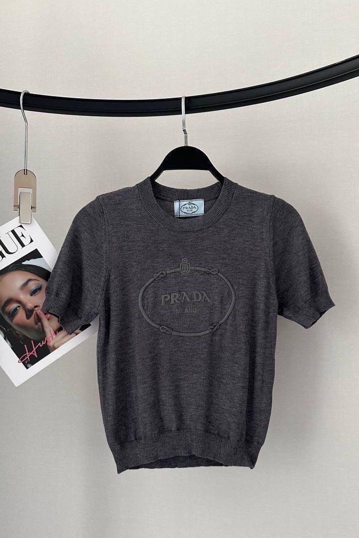 свитер prada,свитер prada женский,брендовые вещи,кофта прада,футболка prada