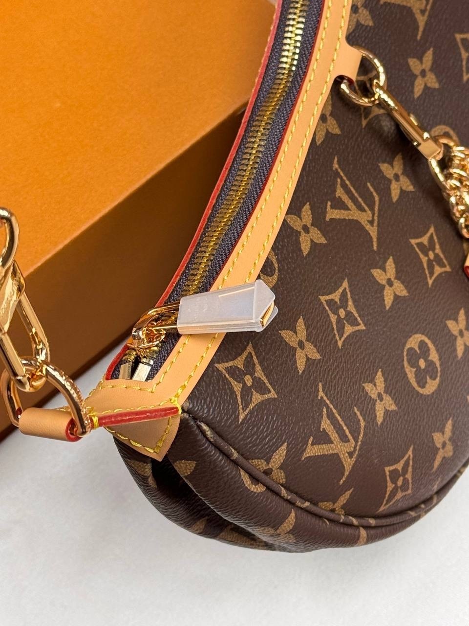 сумка женская louis vuitton,сумкa louis vuitton,сумка луи виттон полумесяц,сумка на плечо louis vuitton,louis vuitton сумка полумесяц на плечо