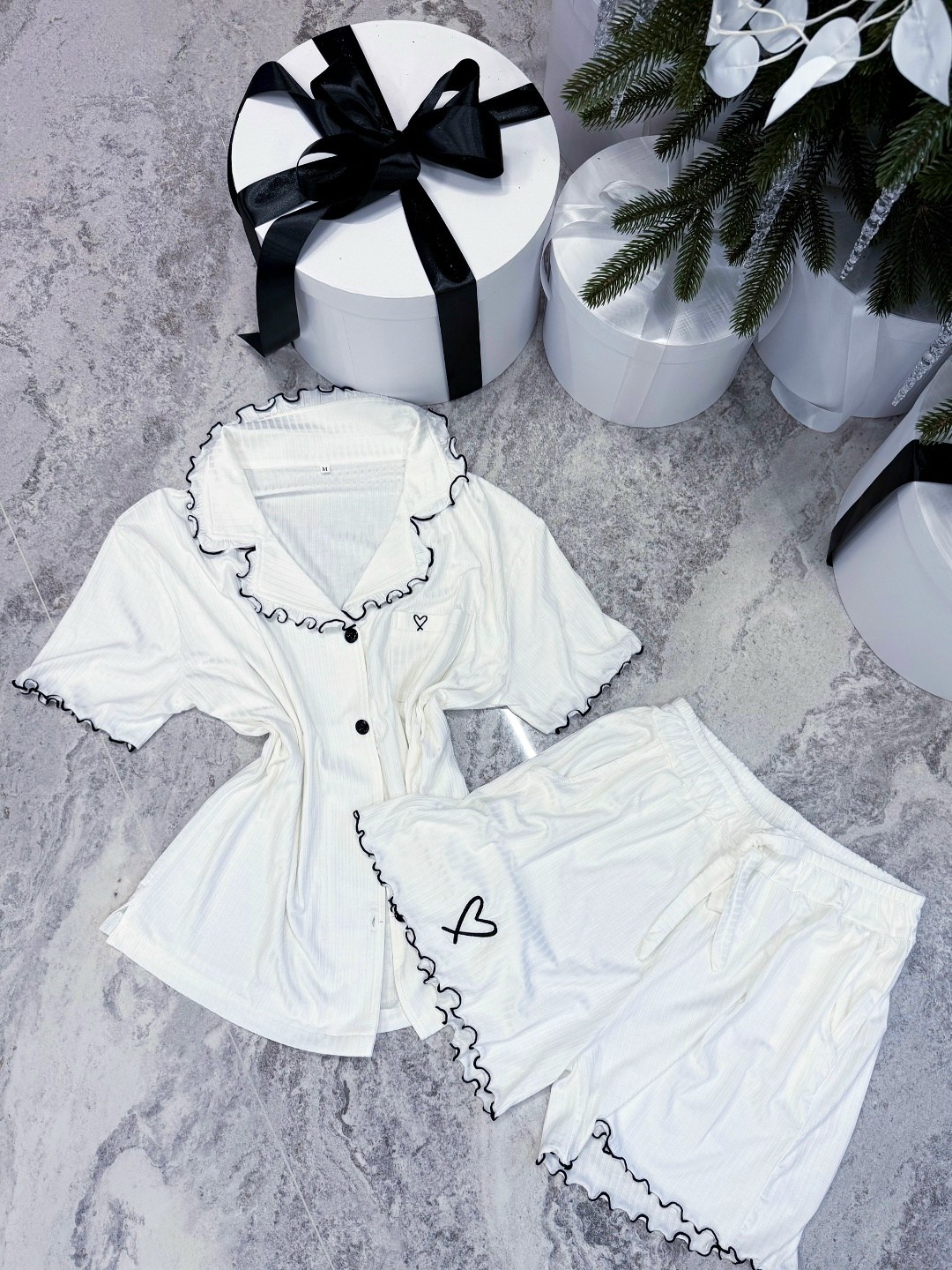 женская пижама,пижама комплект,стильная пижама,пижама,пижама белая