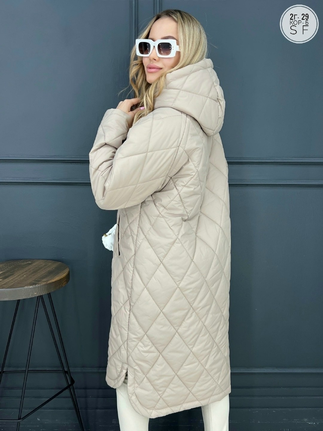 демисезонная куртка,стеганое пальто,пальто стеганое с капюшоном,куртка женская демисезонная,куртка женская