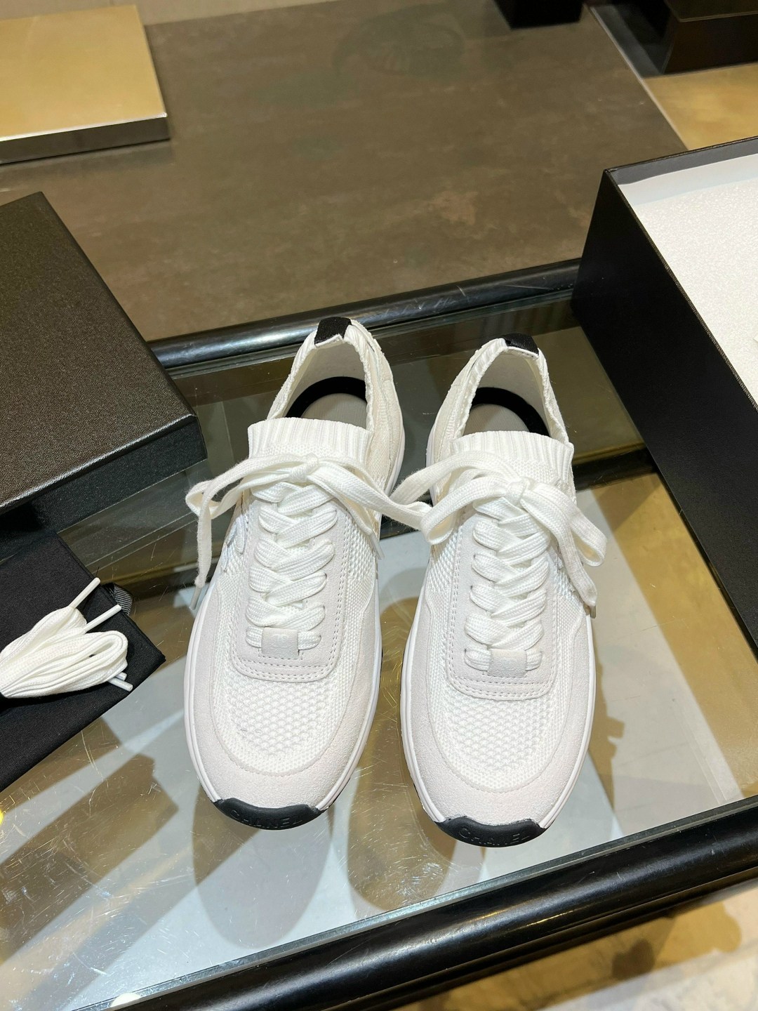 кроссовки женские chanel,chanel кроссовки,женские кроссовки,кроссовки,кроссовки брендовые