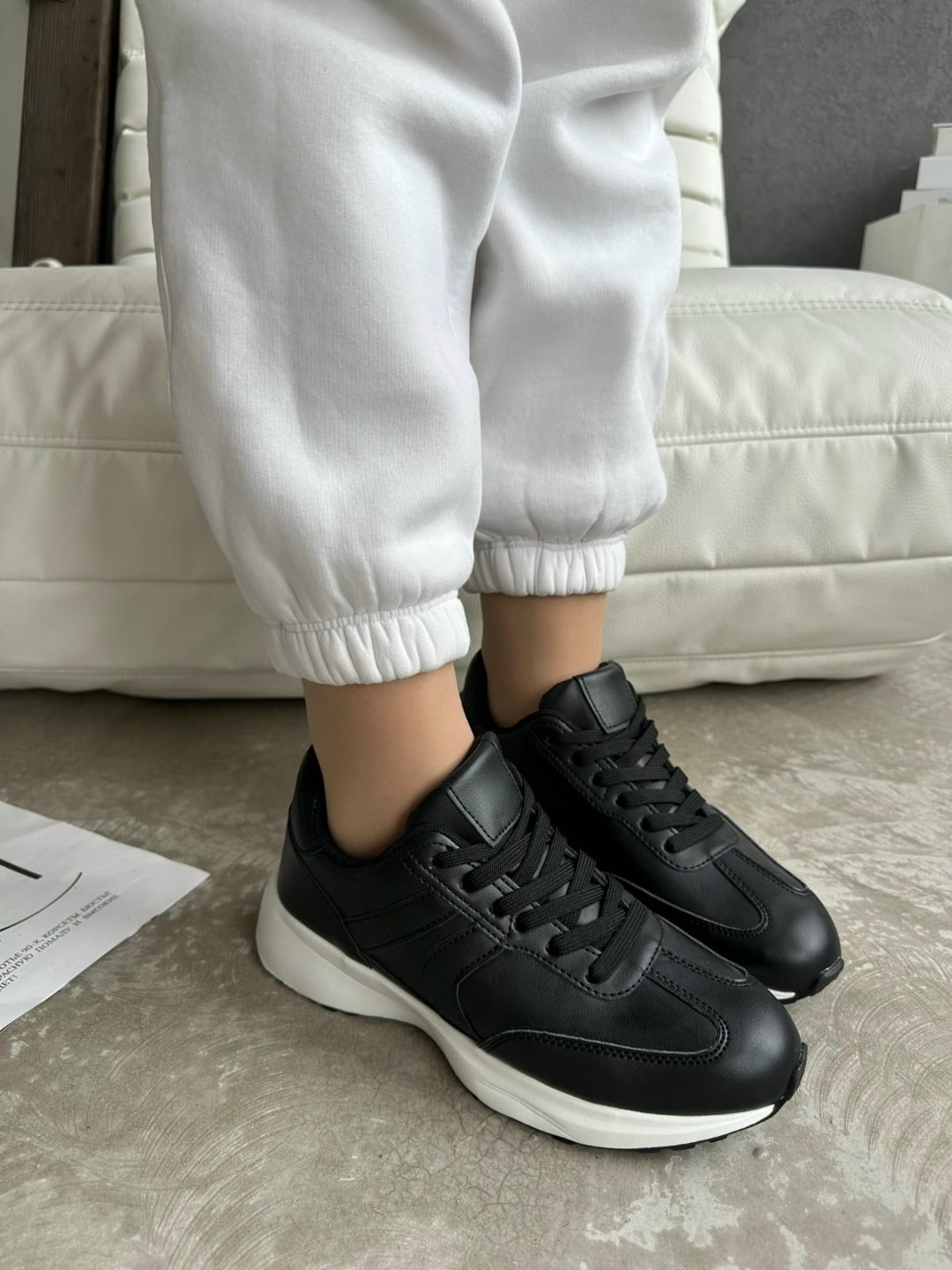 женские кроссовки,,кроссовки оптом,кроссовки кожа,кроссовки черные