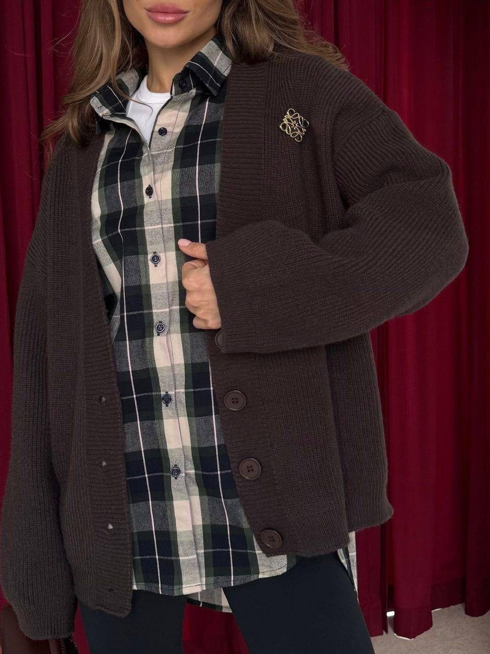 рубашка в клетку оверсайз со стразами perferita,рубашка в клетку оверсайз kinny,рубашка женская в клетку с отложным воротником,мода стиль