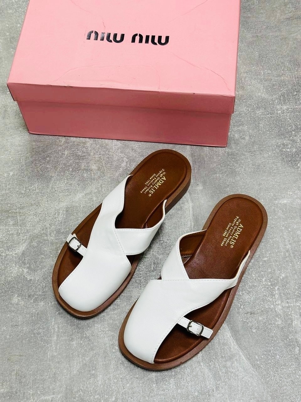 ,женские шлепанцы,шлепки женские,шлепанцы лоро пиано,шлепанцы летние