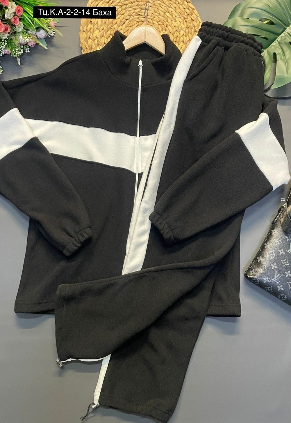 костюм спортивный,костюм на флисе,спортивный костюм на флисе,костюм спортивный женский,костюм женский спортивный на флисе