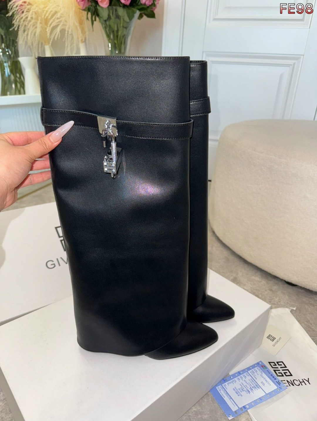 сапоги живанши,сапоги,женские сапоги,сапоги givenchy,сапоги трубы на каблуке