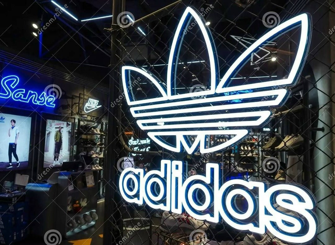 спортивный костюм мужской adidas,костюм спортивный adidas,спортивный костюм мужской адидас,мужской теплый спортивный костюм adidas,теплый спортивный костюм адидас мужской