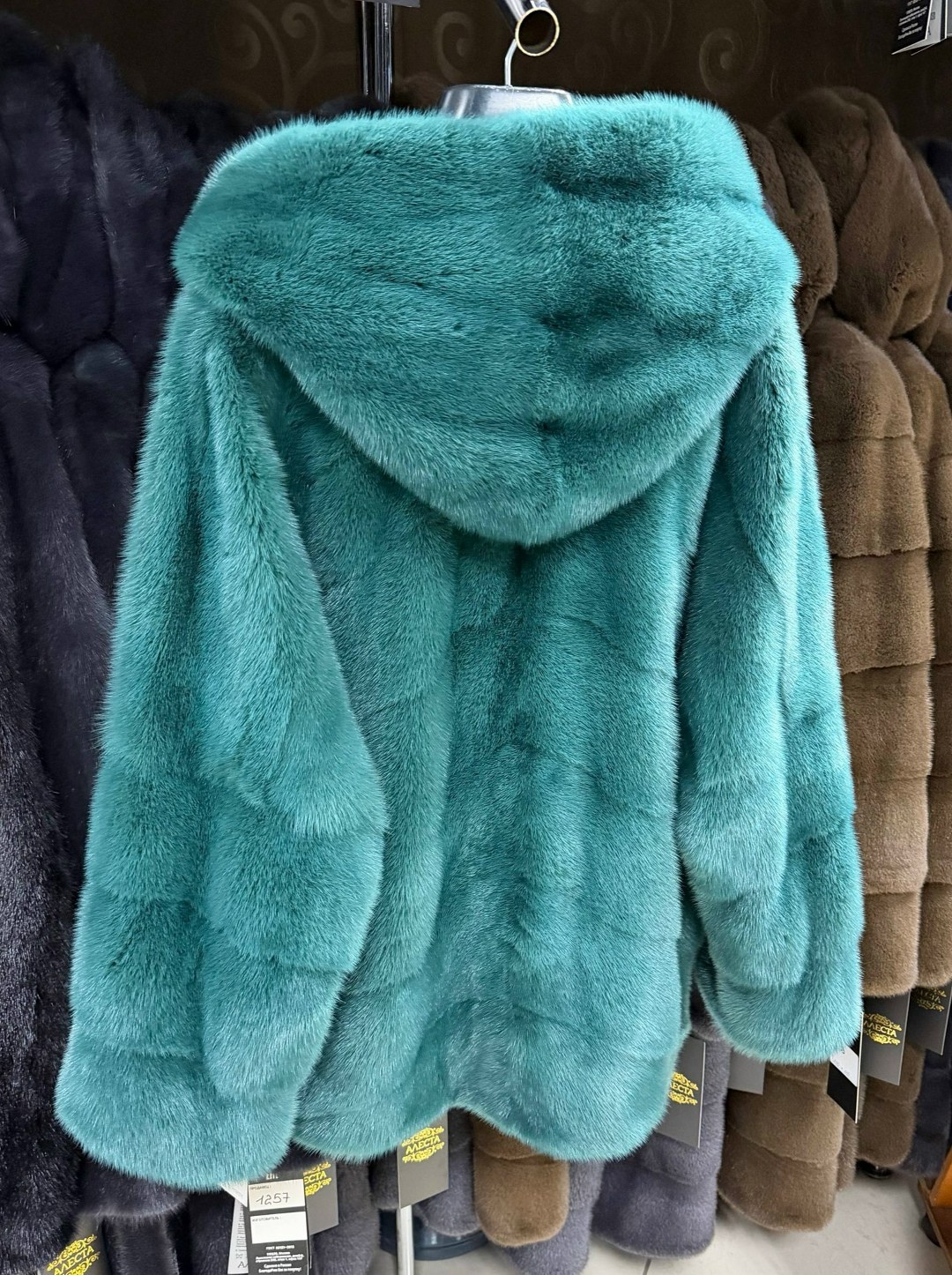 норковая шуба,шубка из меха импортной норки,норковая кофта,шубка,шуба (норка)