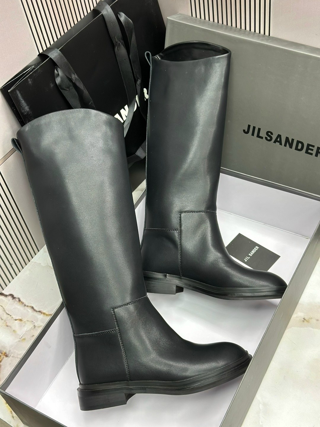 сапоги женские,женские сапоги jil sander черные кожаные,сапоги,женские демисезонные сапоги,