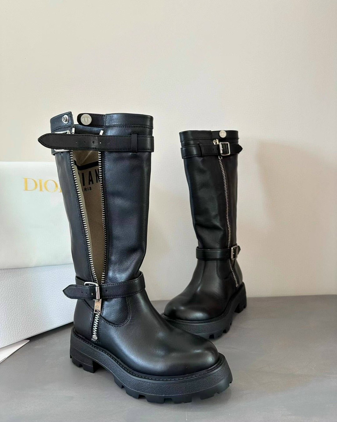 женские сапоги,сапоги диор,сапоги,,сапоги christian dior