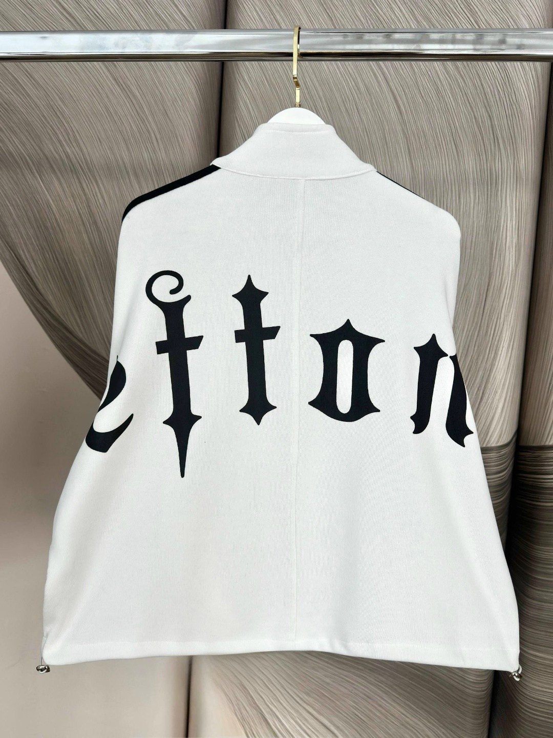 толстовка женская,куртка модная,куртка повседневная,толстовка оверсайз,женская кофта