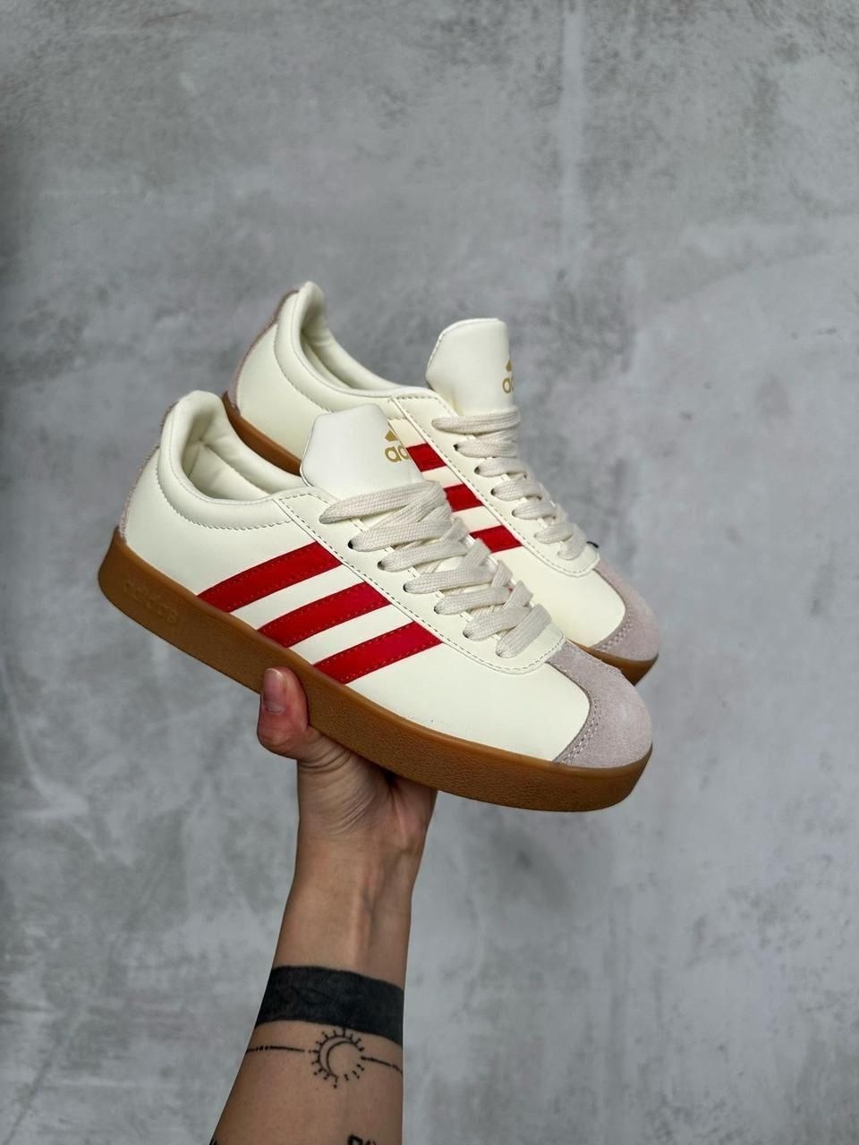 ,кроссовки adidas,кроссовки адидас,кроссовки адидас ади 2000,оригинальные кроссовки