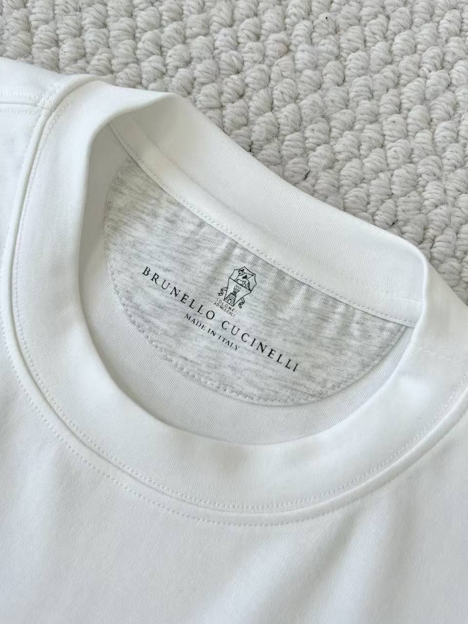 мужские футболки brunello cucinelli,футболка brunello cucinelli белый,футболка brunello cucinelli,футболки мужские белые,белые футболки