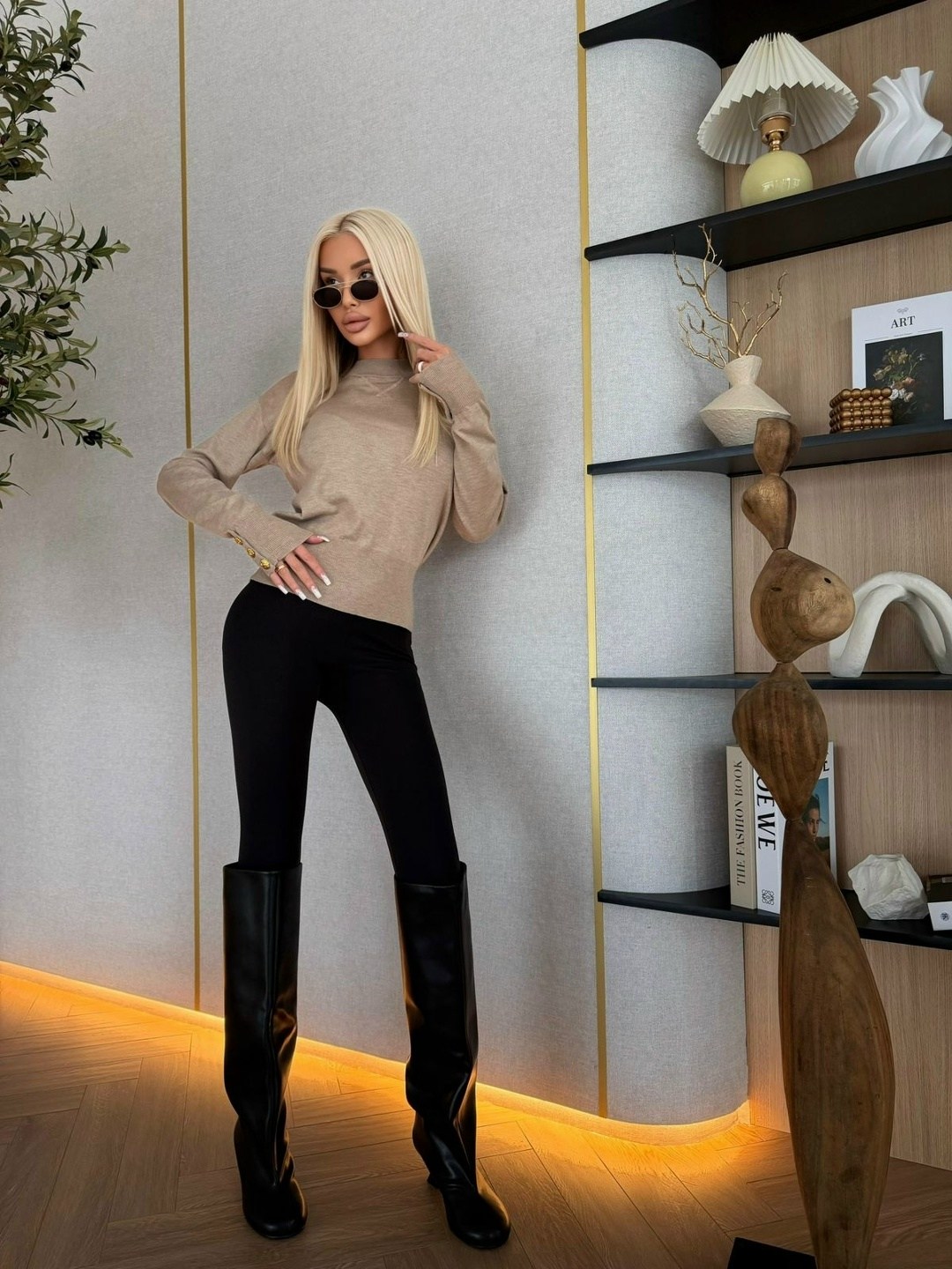 бежевый свитер,водолазка женская,женская кофта,стильный свитер,свитера женские