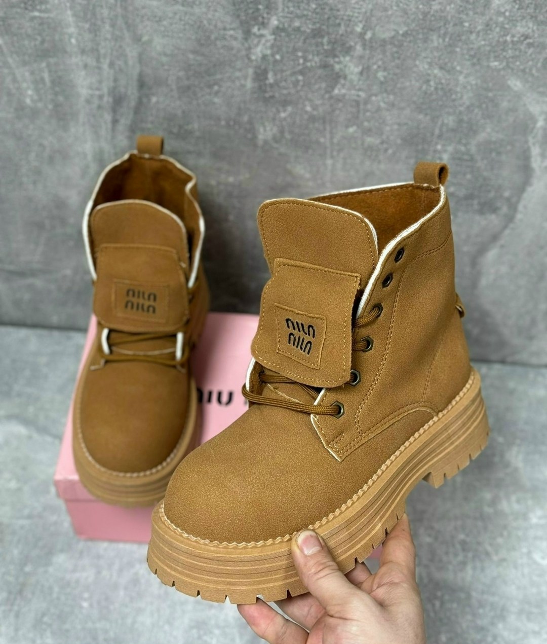 ,ботинки замшевые miu miu,женские ботинки,ботинки замш,модные ботинки