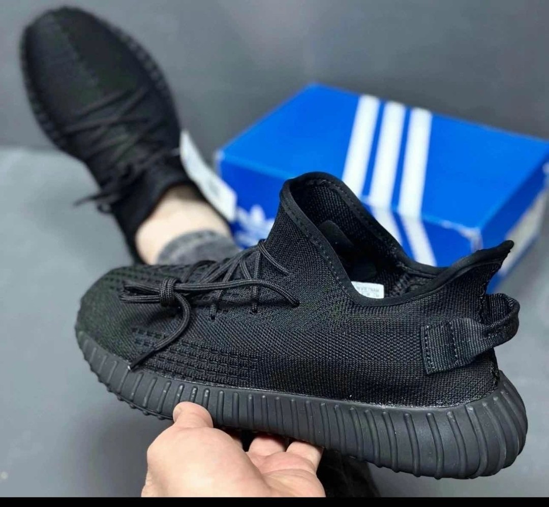 кроссовки adidas yeezy boost,кроссовки adidas yeezy boost 350,адидас изи буст 350 в2,кроссовки adidas,кроссовки мужские yeezy boost 350