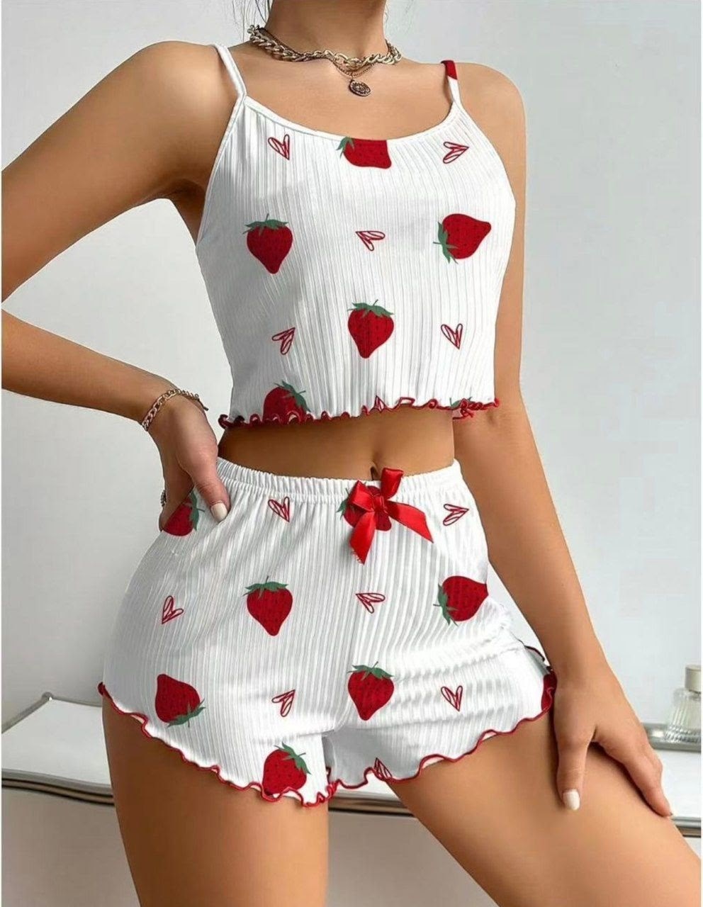 женские пижамные комплекты,пижама с шортами и сердечками,женская пижама,пижама женская домашняя сердце,женская пижама с шортами и топом