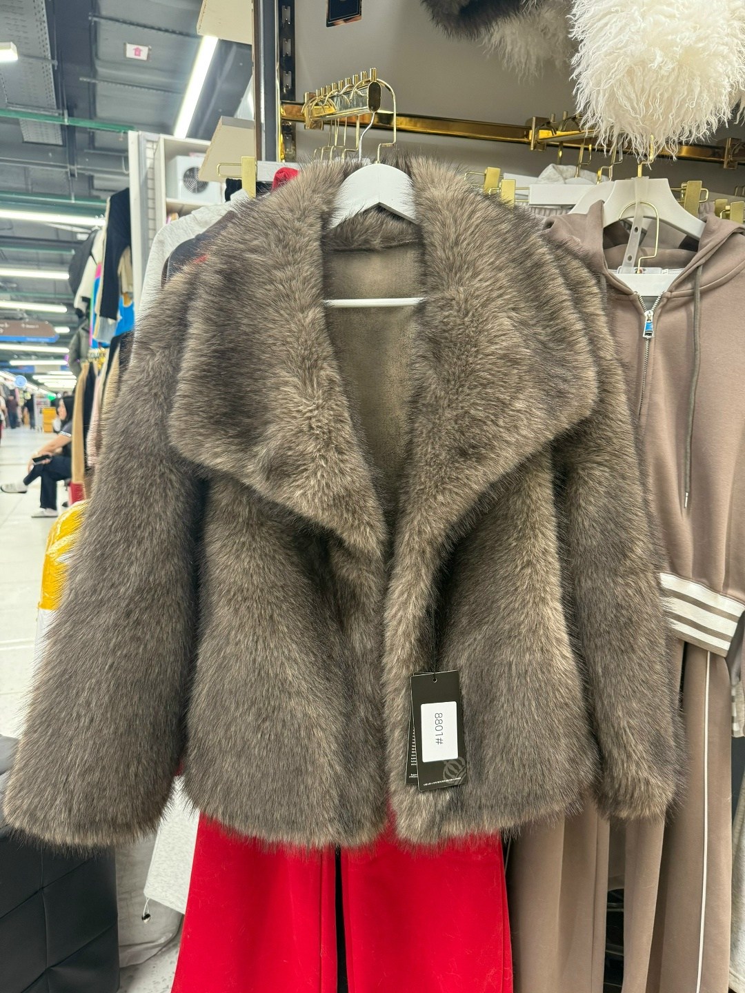 женская шуба,шуба,шубка,шуба искусственная,шуба норковая