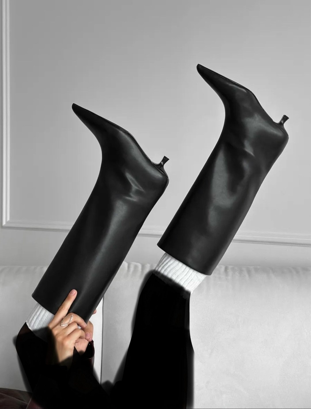 сапоги демисезонные на маленьком каблуке gh collection,сапоги трубы на каблуке демисезонные alessandra maddoni,сапоги трубы на каблуке демисезонные valentina wang,сапоги демисезонные на маленьком кабл