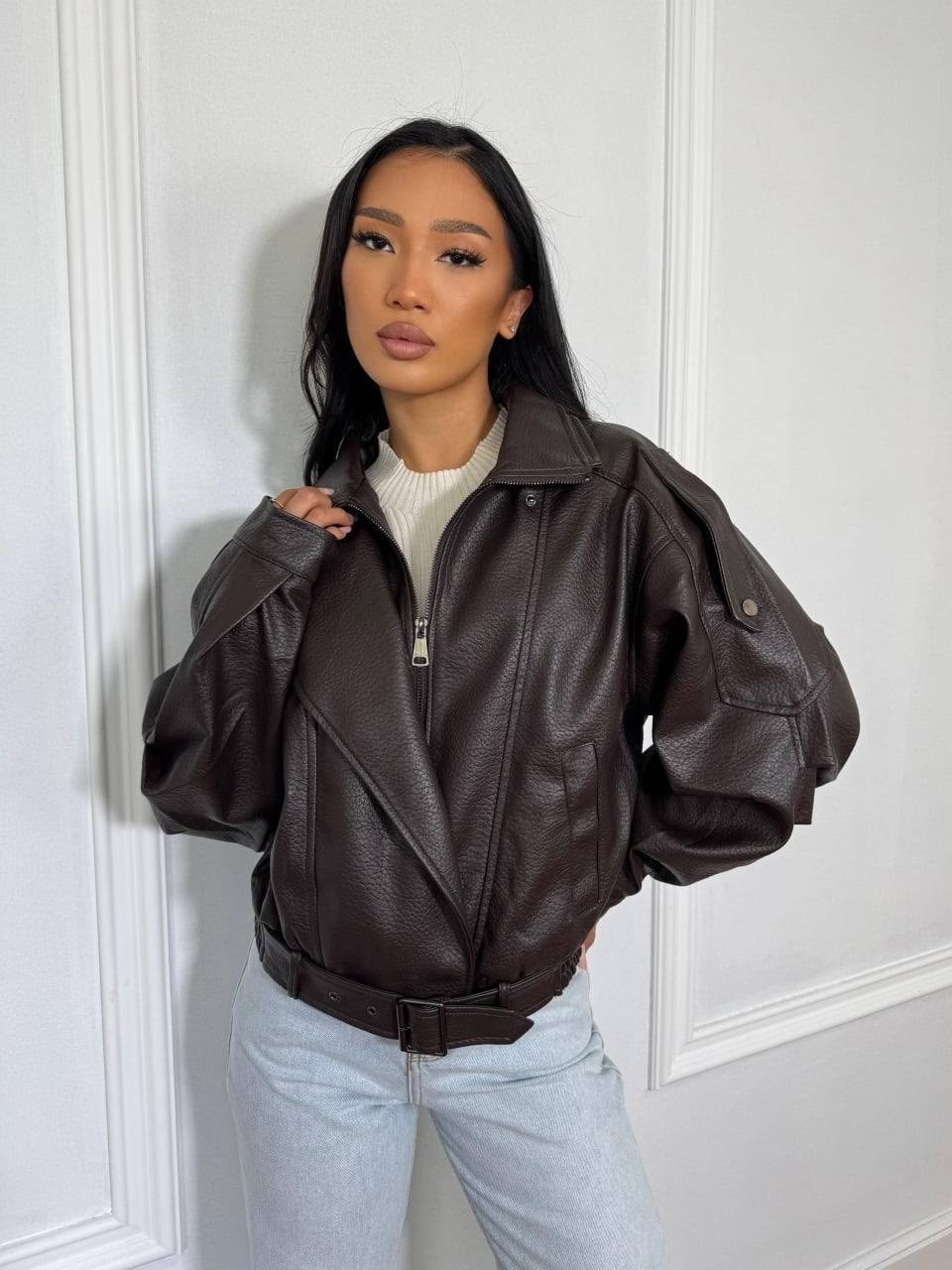 кожаная куртка,women’s fashion 90s leather jacket oversized brown bomber jacket,кожаный бомбер,коричневая куртка-бомбер оверсайз из искусственной кожи topshop,куртка бомбер оверсайз кожаная варенка