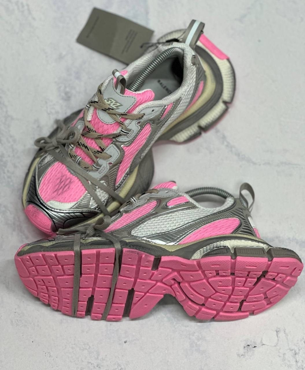 серо-розовые женские кроссовки 3xl balenciaga,женские кроссовки balenciaga,кроссовки balenciaga,женские кроссовки balenciaga 3xl серебристые с розовым,кроссовки balenciaga 3xl chunky розовый серый