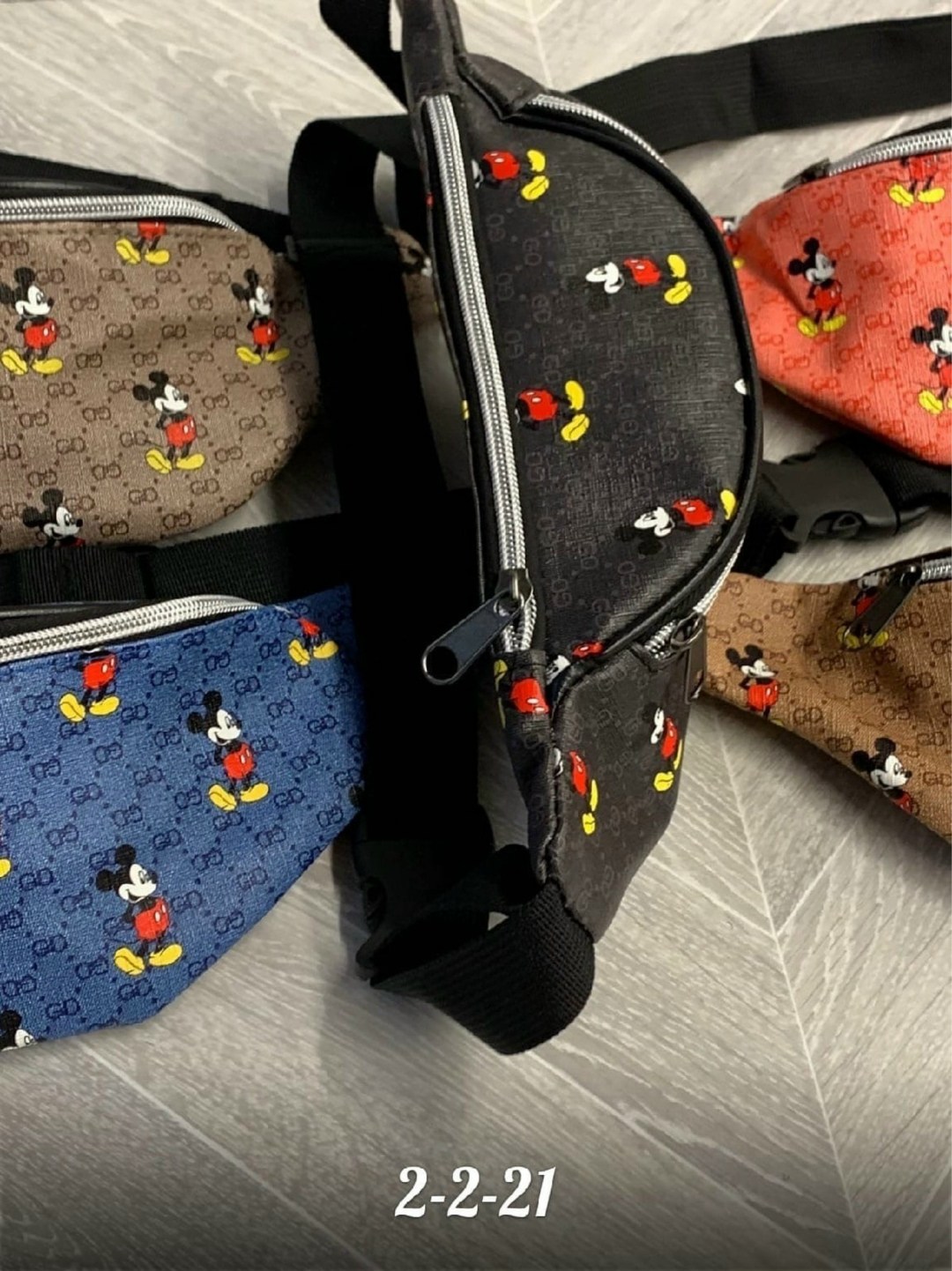 сумка поясная голографическая,женская поясная сумка,сумка на пояс,поясная сумка,поясная сумка для женщин