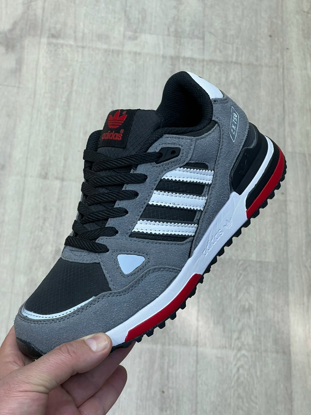 кроссовки adidas zx 750,кроссовки adidas,кроссовки адидас zx 700 мужские,мужские кроссовки adidas,кроссовки адидас zx 750 мужские