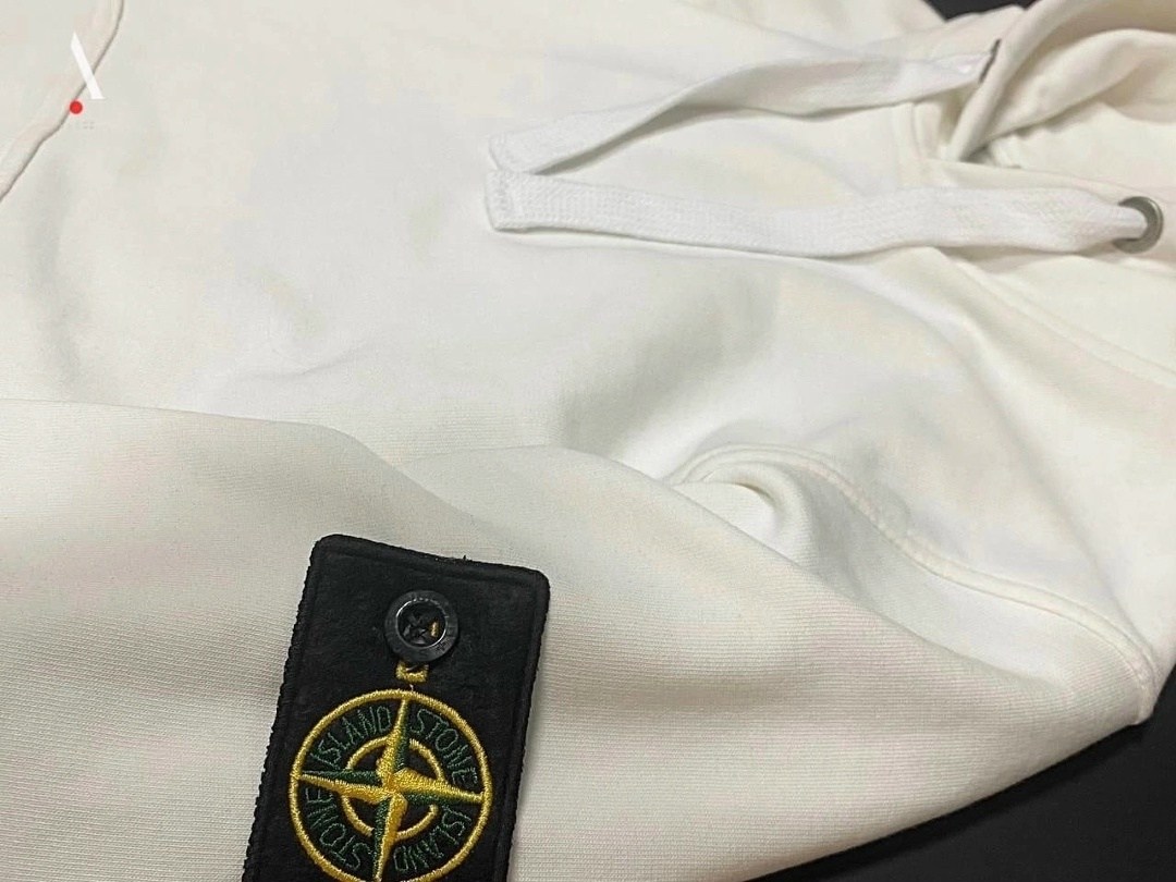 белые мужские толстовки stone island,stone island худи,толстовка stone island,худи стон айленд,белая кофта стон исланд