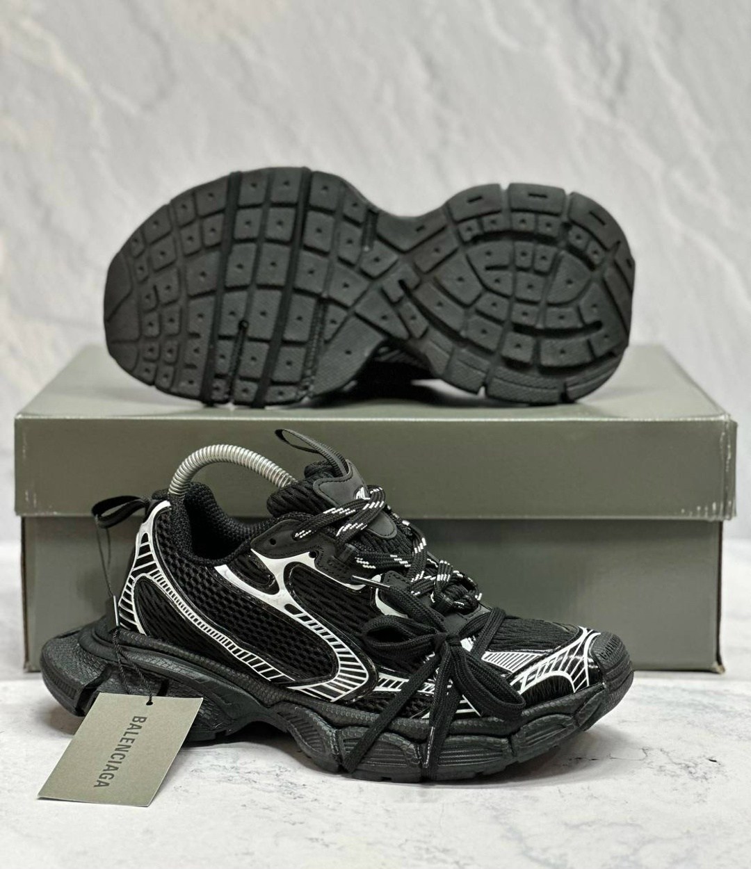 мужские черные кроссовки balenciaga track 2,мужские массивные кроссовки balenciaga 3xl черный/серебряный,кроссовки 3xl balenciaga черный,кроссовки balenciaga 3xl worn-out black silver,кроссовки balenc