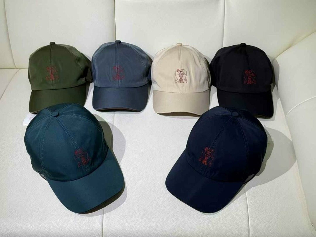 кепки,брендовые кепки,модные бейсболки,бейсболка,спортивные кепки