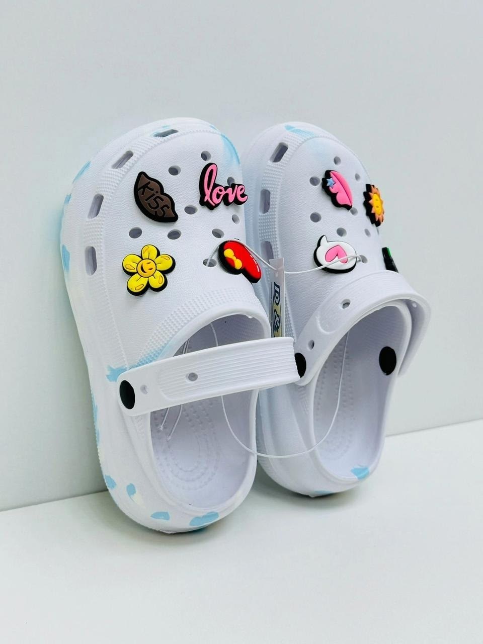кроксы детские,кроксы женские открытые,,шлепанцы детские,кроксы шлепки с джибитсами