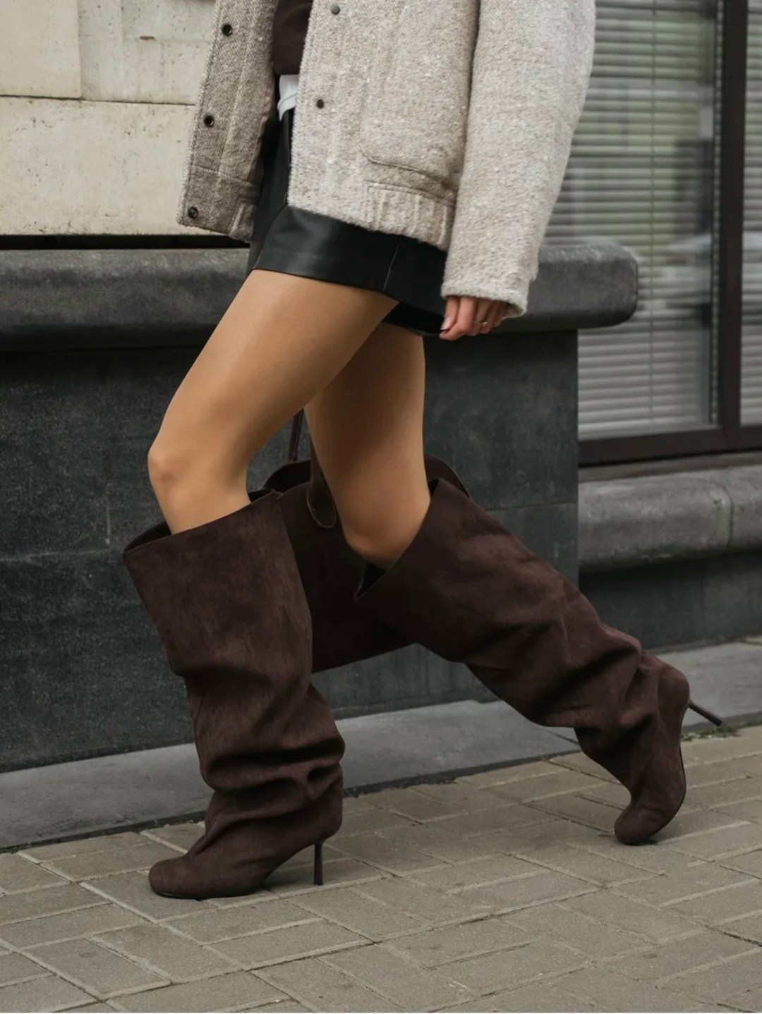 замшевые сапоги,женские сапоги,стильные сапоги,сапоги трубы,коричневые сапоги