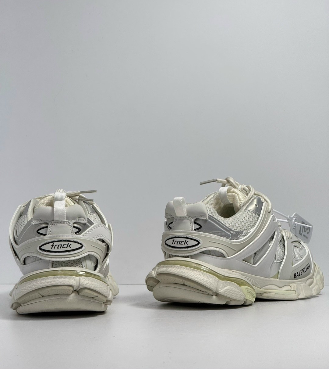 кроссовки баленсиага трек белые,кроссовки track balenciaga,кроссовки balenciaga,мужские кроссовки balenciaga track белые с серым,мужские кроссовки balenciaga track premium - white