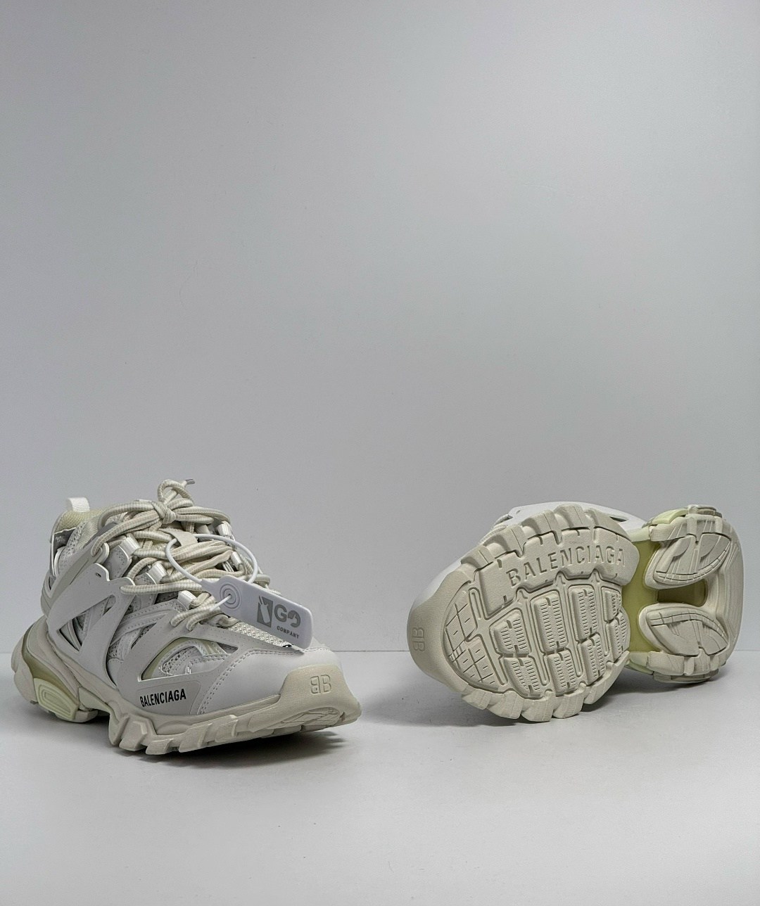 кроссовки баленсиага трек белые,кроссовки track balenciaga,кроссовки balenciaga,мужские кроссовки balenciaga track белые с серым,мужские кроссовки balenciaga track premium - white