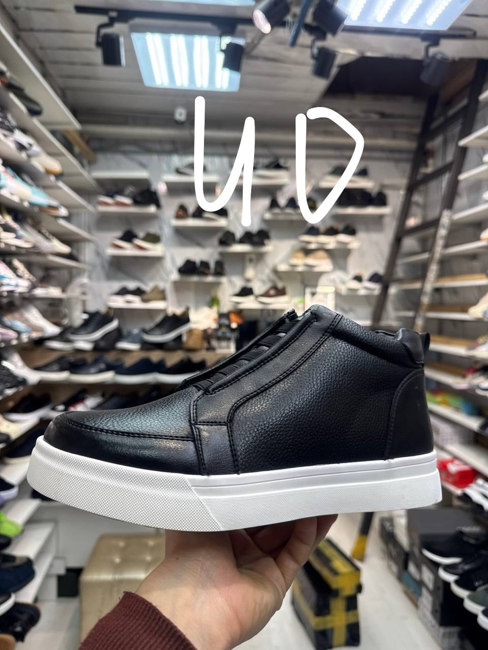 ,мужские кроссовки,кроссовка мужской,мужские зимние кроссовки,кроссовки мужские