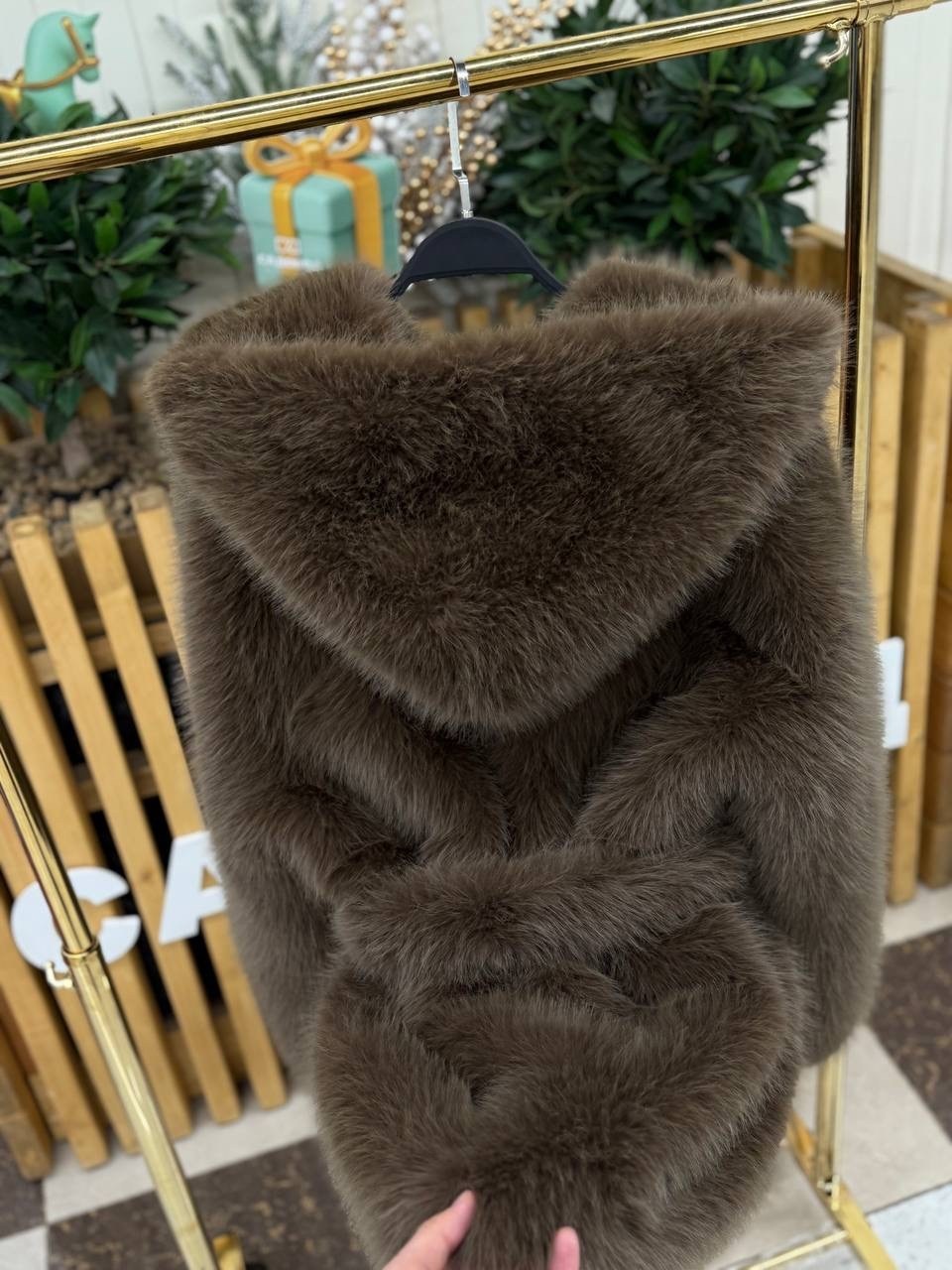 женская шуба,шуба,пальто из искусственного меха,женское короткое пальто из кроличьего меха,шуба из искусственного меха с поясом