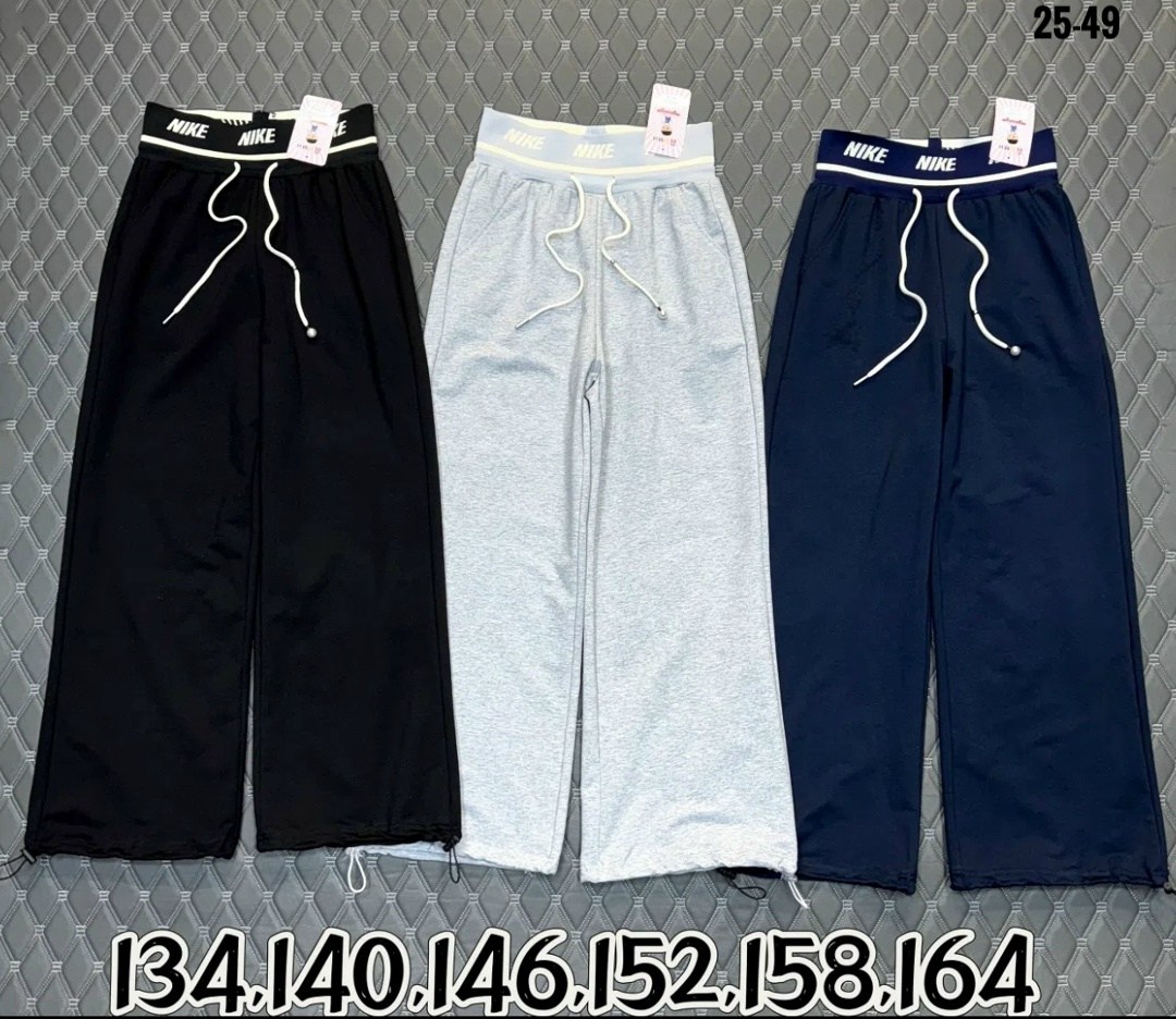 серые спортивные штаны широкие,серые спортивные штаны женские оверсайз,спортивные брюки оверсайз,серые спортивные штаны,спортивные брюки ezwear plus с кулиской на талии shein светло-серый