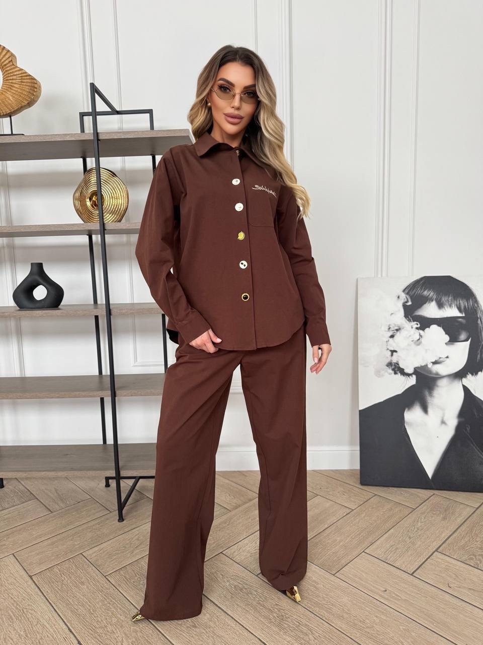 стильные костюмы,коричневый костюм,костюм с брюками,костюм с брюками и рубашкой,женские костюмы