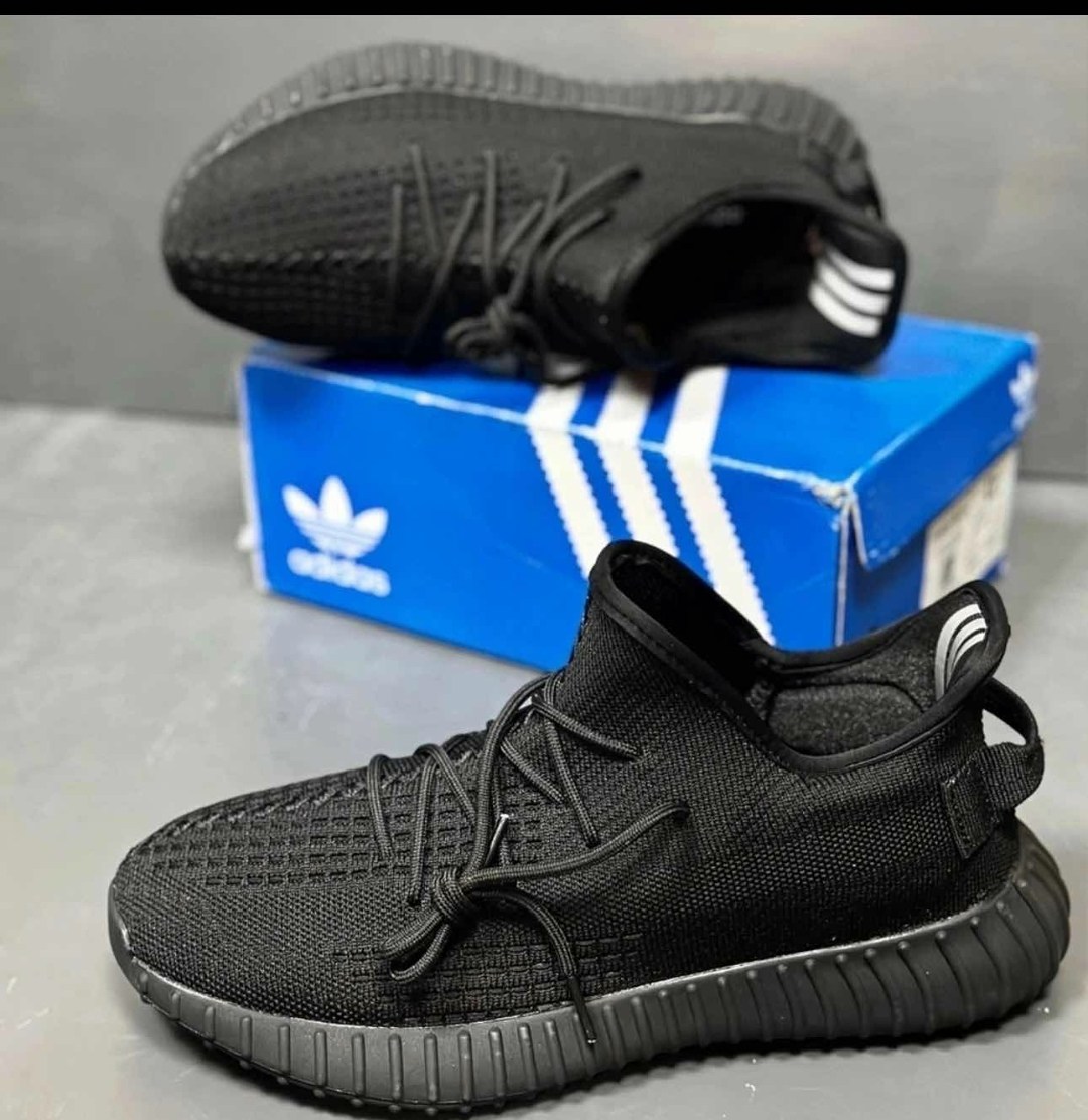 кроссовки adidas yeezy boost,кроссовки adidas yeezy boost 350,адидас изи буст 350 в2,кроссовки adidas,кроссовки мужские yeezy boost 350