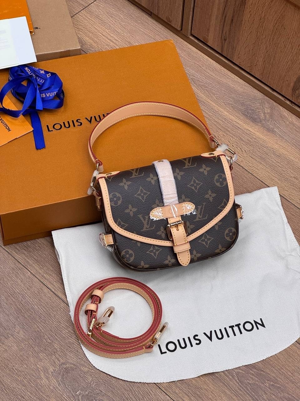 louis vuitton сумка на плечо,сумка louis vuitton женская,сумка louis vuitton,сумка через плечо louis vuitton,сумка на плечо louis vuitton lv