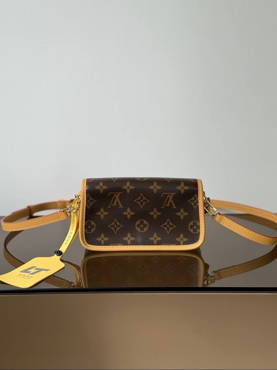 сумка louis vuitton женская,louis vuitton сумка на плечо,сумка louis vuitton,луи виттон сумка,сумка луи виттон diane