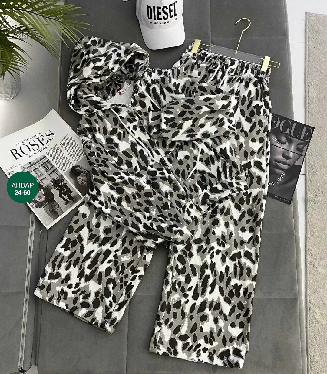 костюмы брючные,костюм на флисе,костюм женский тёплый,женский костюм на флисе,леопардовые костюмы