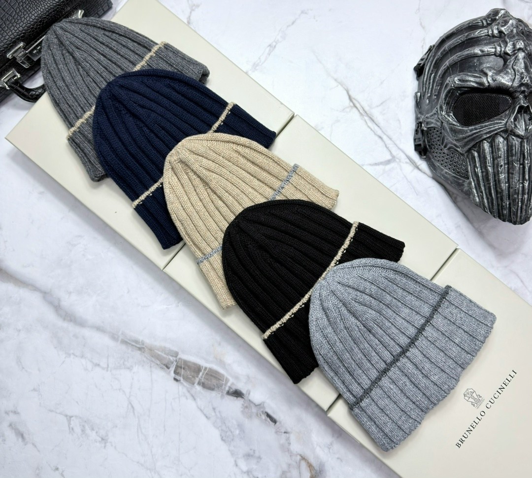 шапка brunello cucinelli черный,мужская зимняя шапка,шапка мужская,brunello cucinelli кашемировая шапка,шапка мужская hugo boss