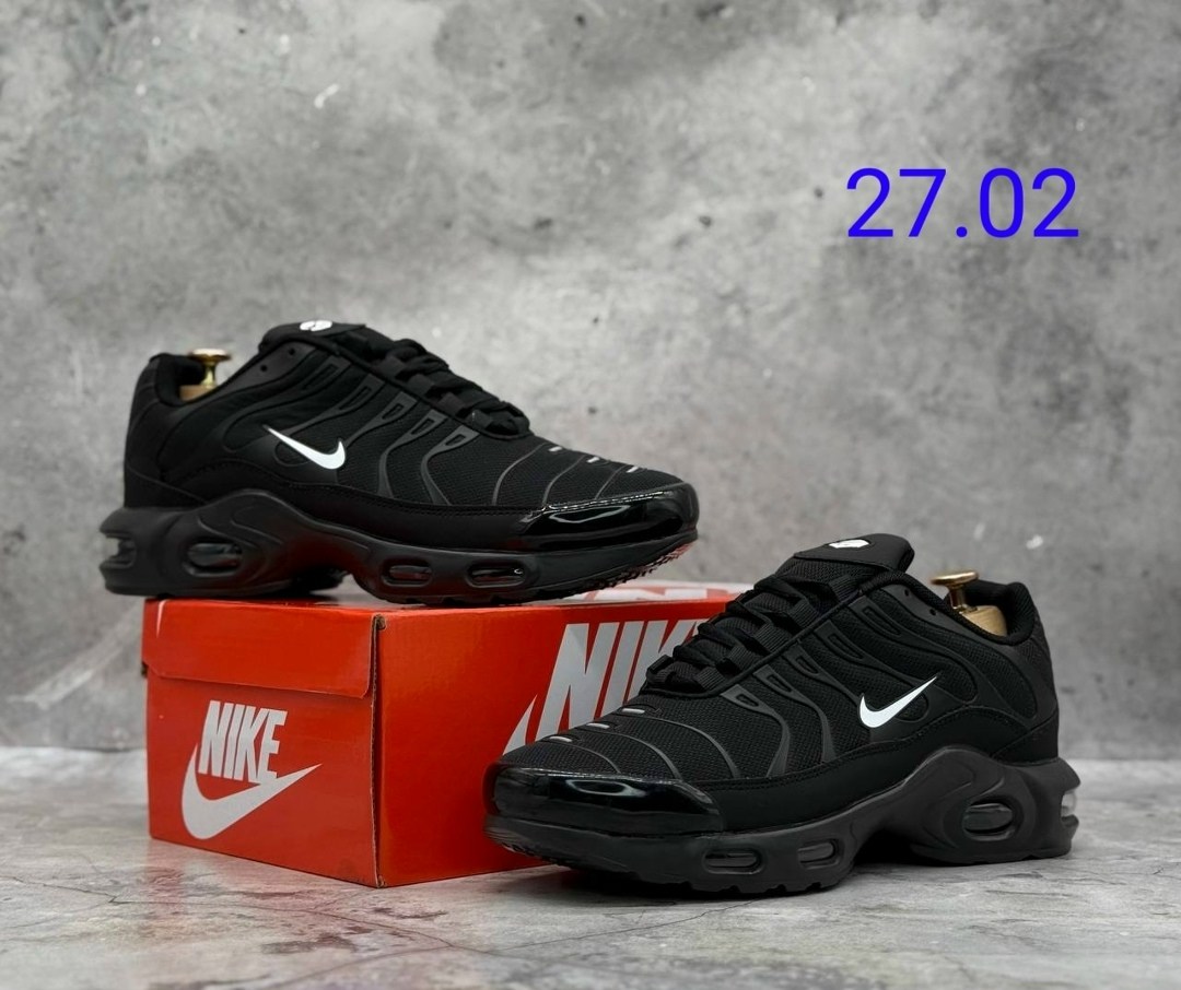 кроссовки nike air max tn plus,кроссовки мужские nike air max tn plus,nike tn air max plus black,nike air max plus tn,кроссовки мужские nike air max plus