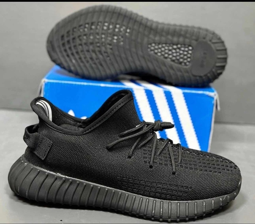 кроссовки adidas yeezy boost,кроссовки adidas yeezy boost 350,адидас изи буст 350 в2,кроссовки adidas,кроссовки мужские yeezy boost 350