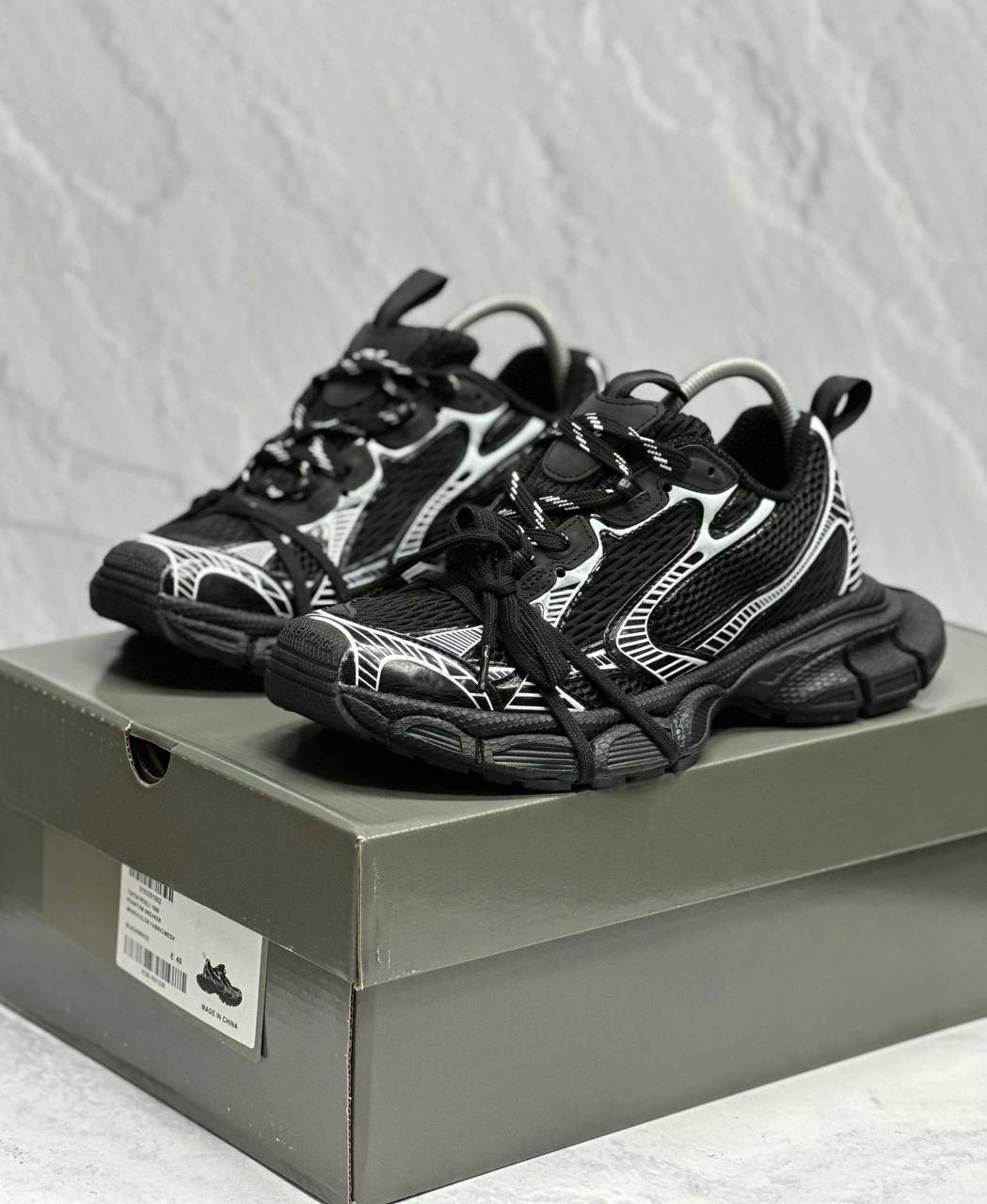 мужские черные кроссовки balenciaga track 2,мужские массивные кроссовки balenciaga 3xl черный/серебряный,кроссовки 3xl balenciaga черный,кроссовки balenciaga 3xl worn-out black silver,кроссовки balenc