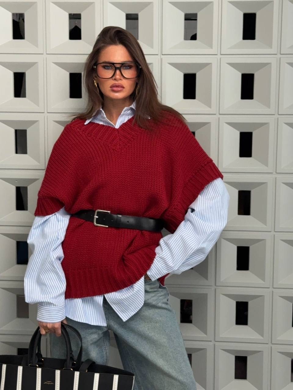 жилет вязаный оверсайз samira knits,вязаные жилеты,красная вязаная жилетка,жилетка женская,вязаные модные жилеты