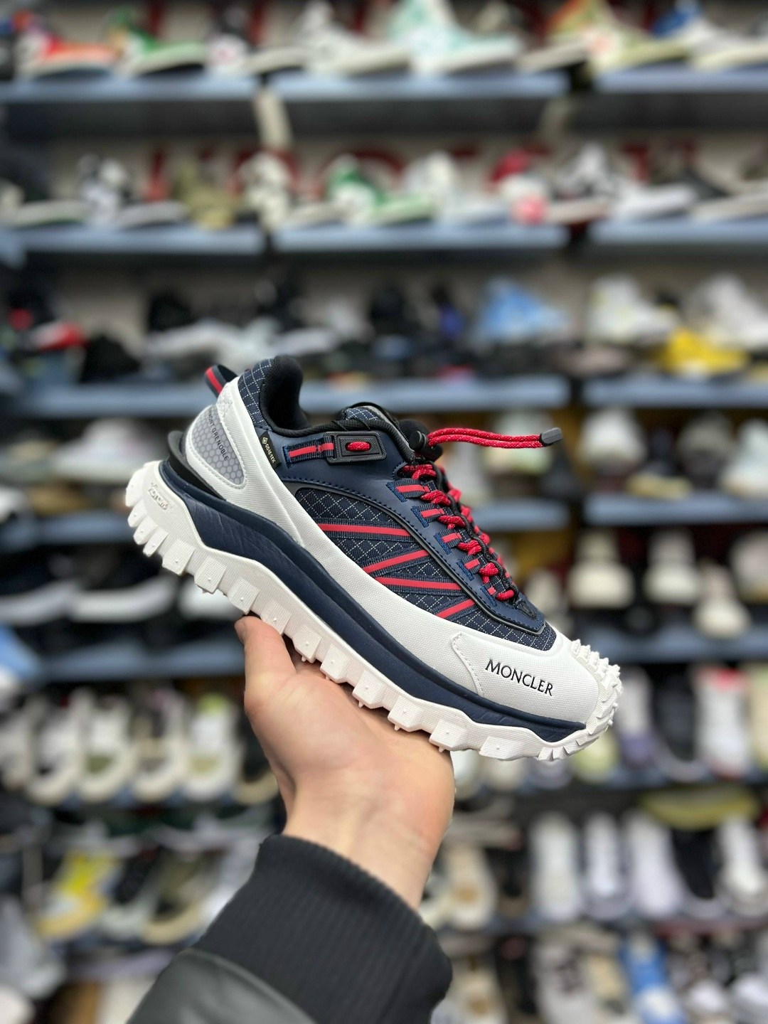 кроссовки moncler trailgrip gtx,кроссовки мужские moncler trailgrip gtx белый,кроссовки moncler,кроссовки в стиле moncler trailgrip gore-tex мужские кроссовки для бега,кроссовки moncler trailgrip gtx