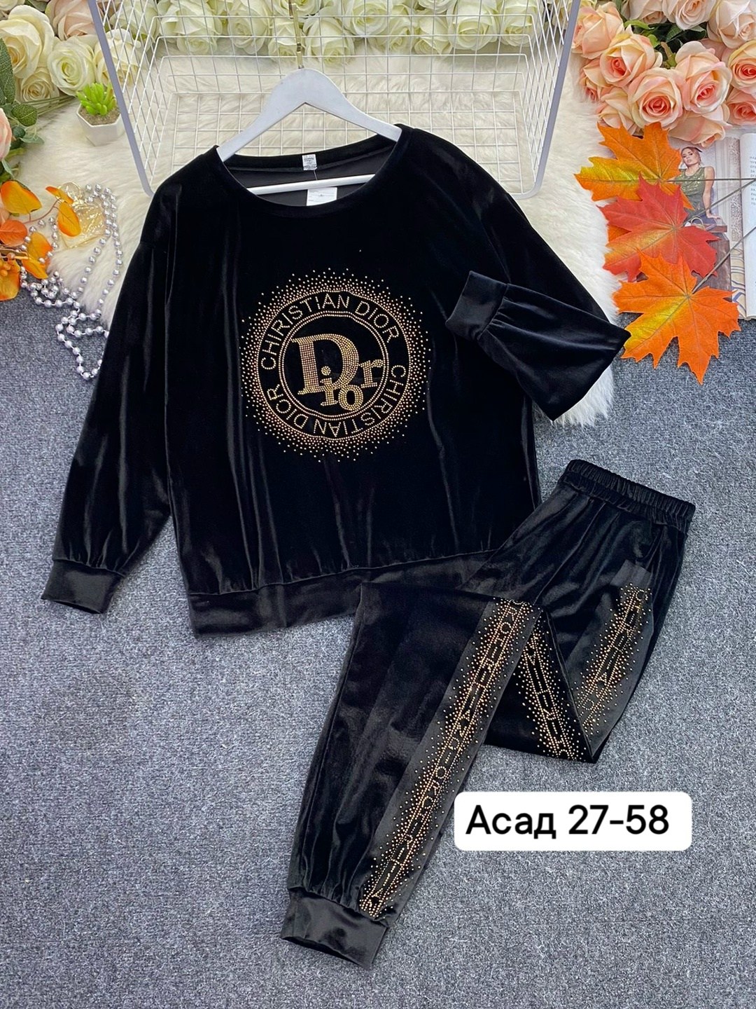 костюм спортивный женский,костюм велюровый со стразами,велюровый спортивный костюм женский,костюм велюровый 58-60 размер,женские костюмы из велюра