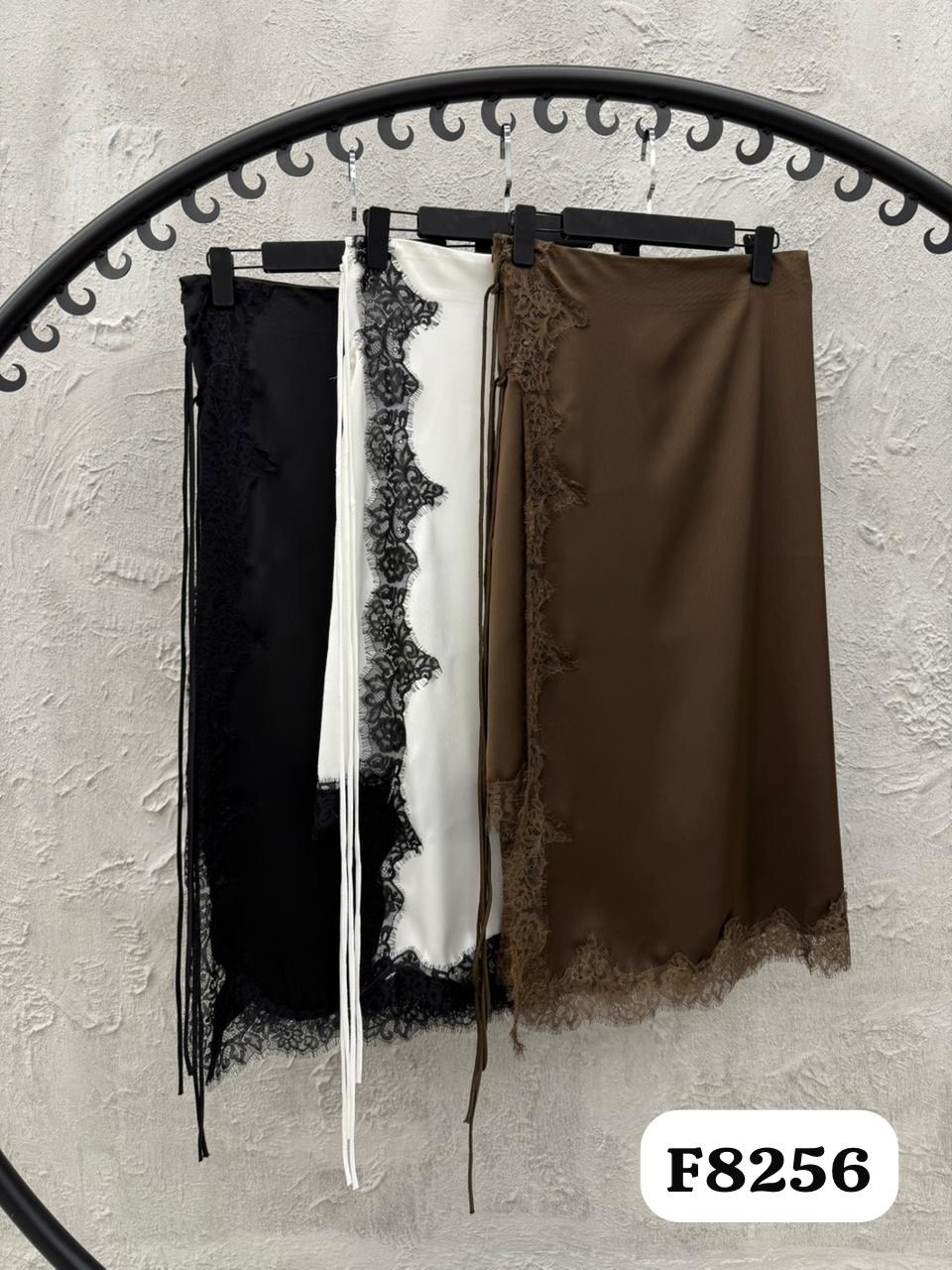 юбка с кружевом,юбка кружевная,атласная юбка с кружевом,юбка с кружевом внизу,юбка с кружевами